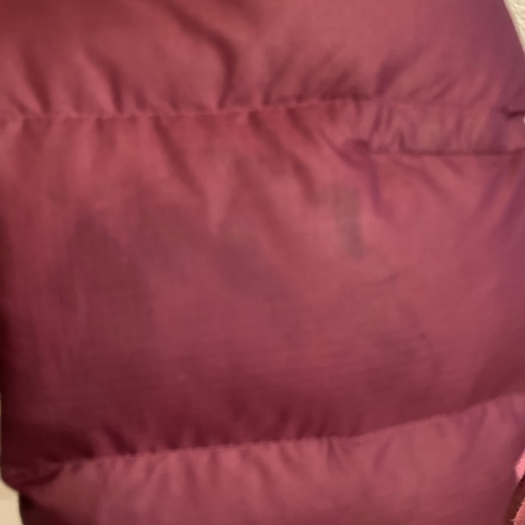 Patagonia Hi Loft Down Sweater Hoodie Burgundy - Picture 6 of 8